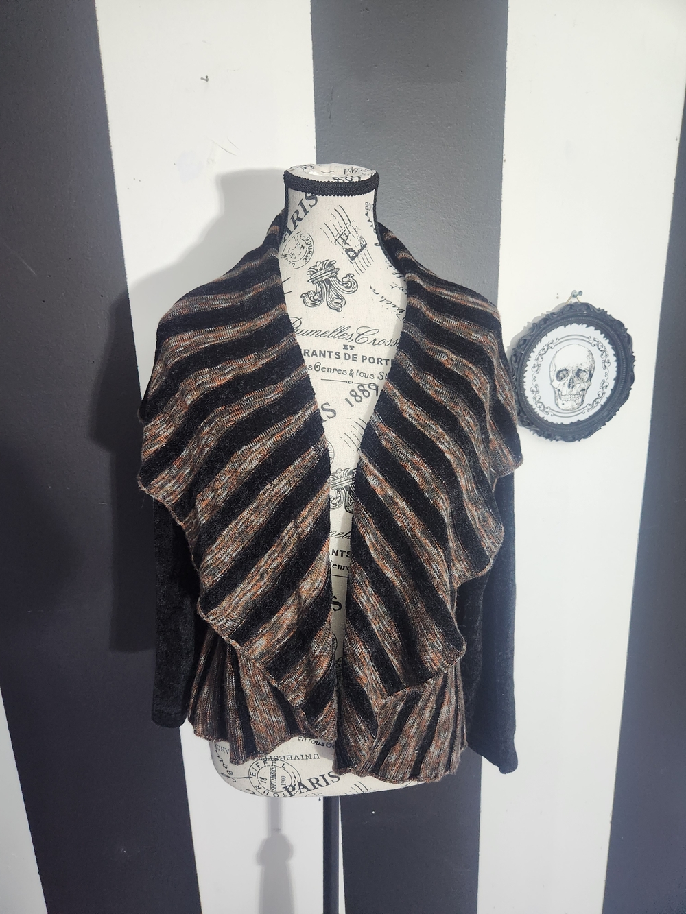 SPANNER Striped Ruffle Open-Front Cardigan - Black, Brown, Cream